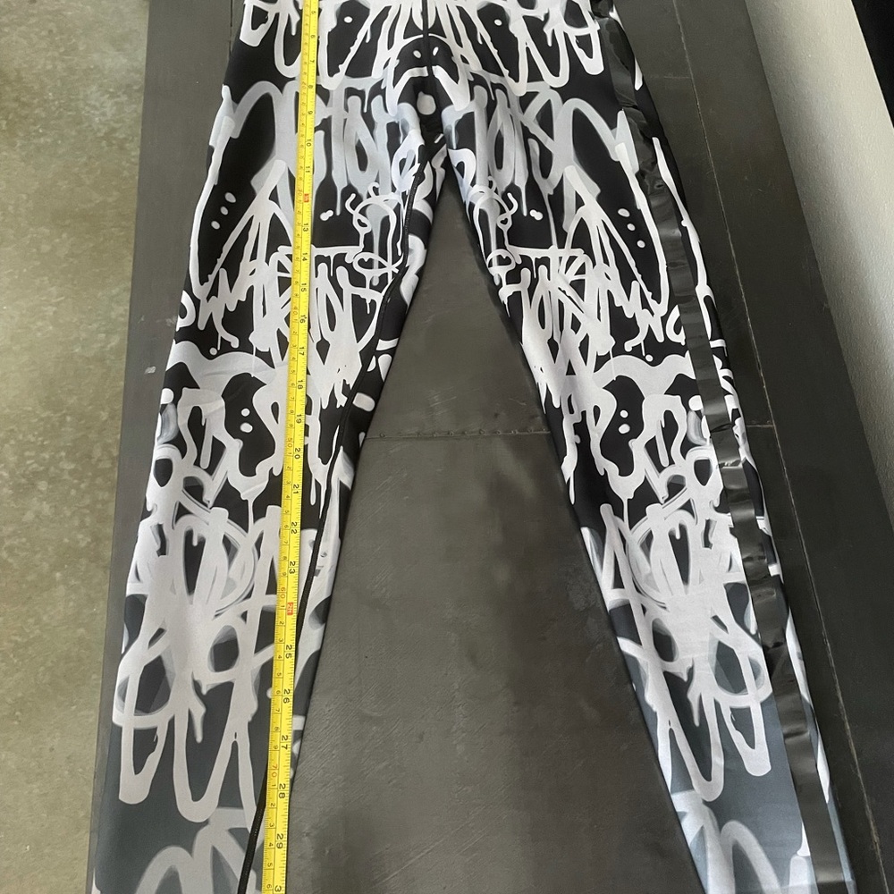 Ultracor grafito leggings sz XS